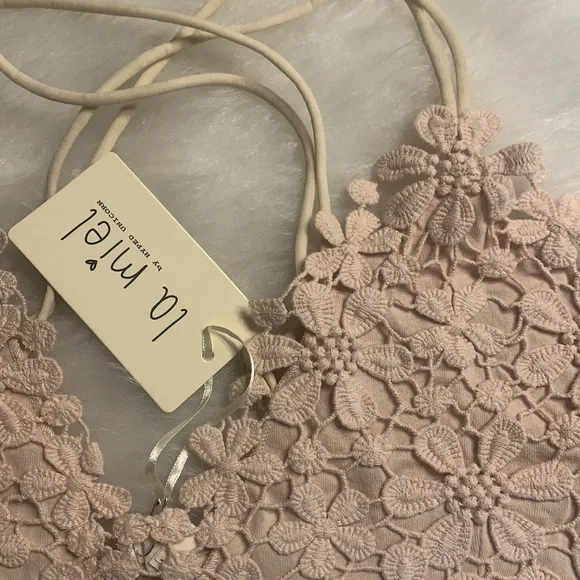 Crochet Lace Bralette - Picture 7 of 14